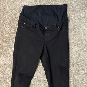 Gap full panel black maternity jeans